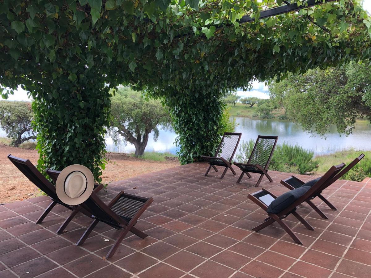 Fontes - A Essencia Do Alentejo Com Lago Privado Redondo Exterior photo